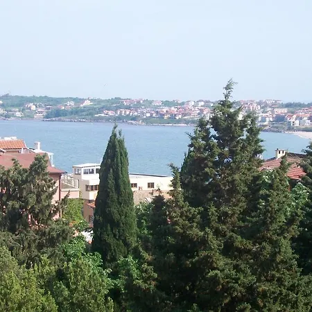 Guest house Vesela